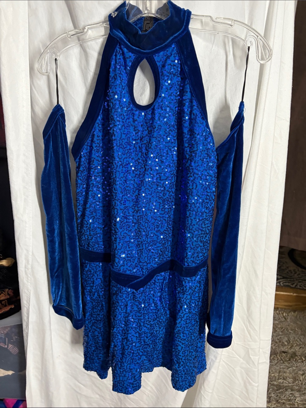 Girls' Royal Blue Sequin Velvet Cold-Shoulder dance Dress